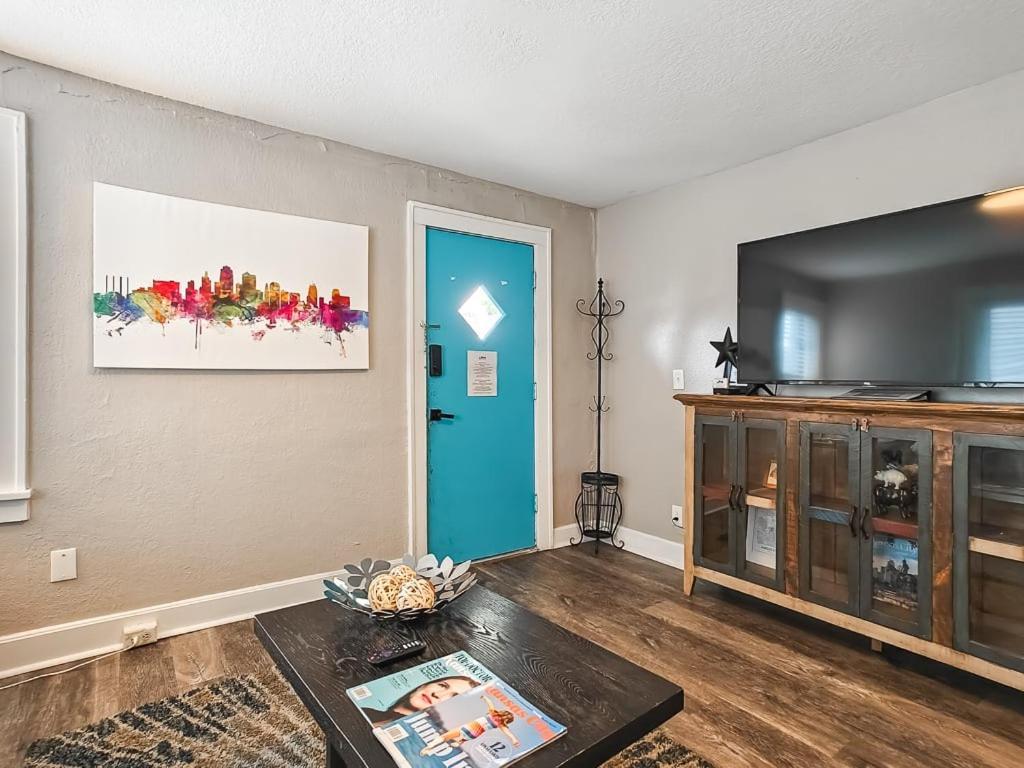 Heart Of Westport 1Br Βίλα Κάνσας Σίτι Εξωτερικό φωτογραφία